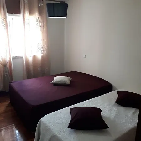 Apartamento 300 Metros Do Santuario De Fatima T4 Exterior photo