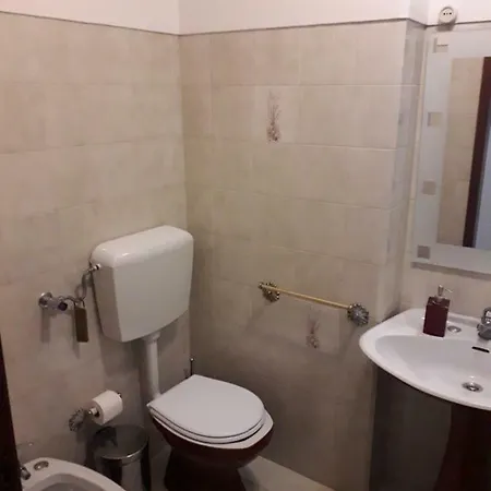 Apartamento 300 Metros Do Santuario De Fatima T4 Exterior photo