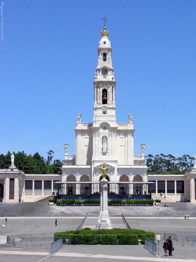 300 Metros Do Santuario De T4 Apartment