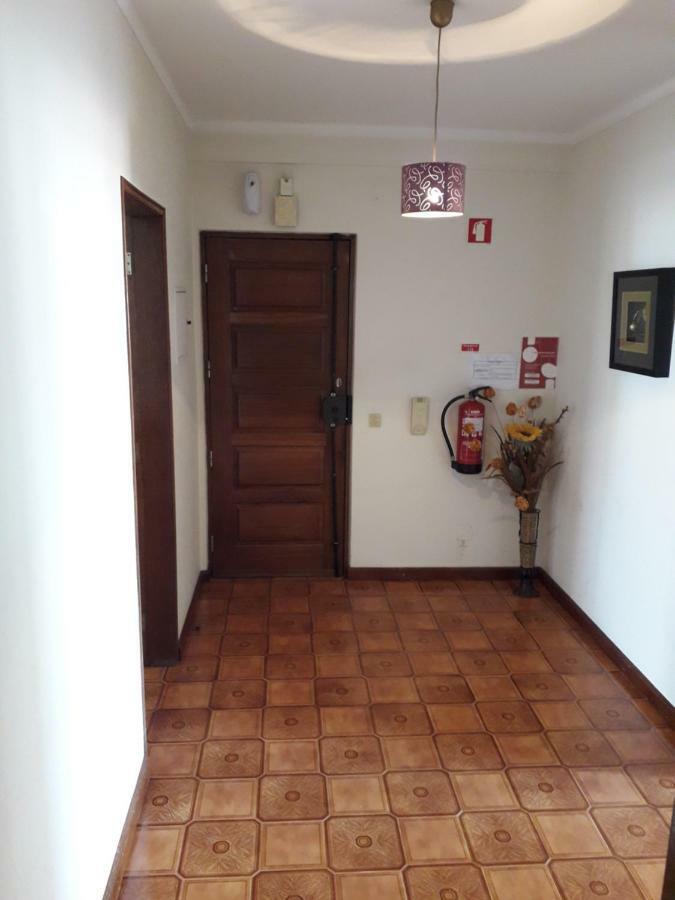 Apartment 300 Metros Do Santuario De T4